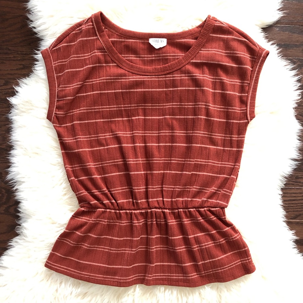 Sienna Sky Rust/Copper Colored Striped Short Sleeve Peplum Top Size Large